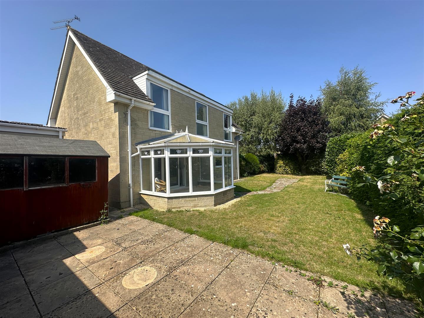 Lee Crescent, Sutton Benger, Chippenham